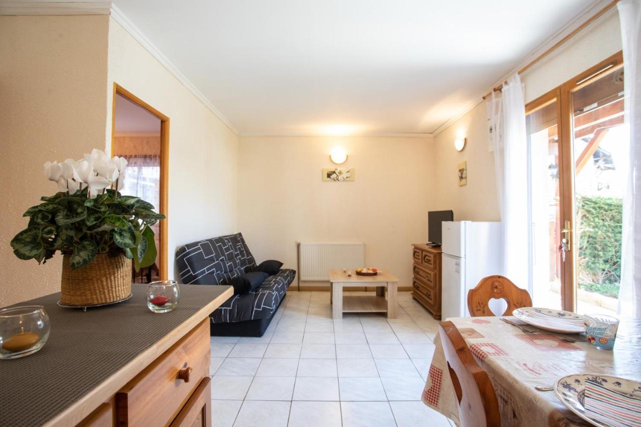La Durance - 1 Chambre Terrasse Et Jardin Lägenhet Saint-André-dʼEmbrun Exteriör bild