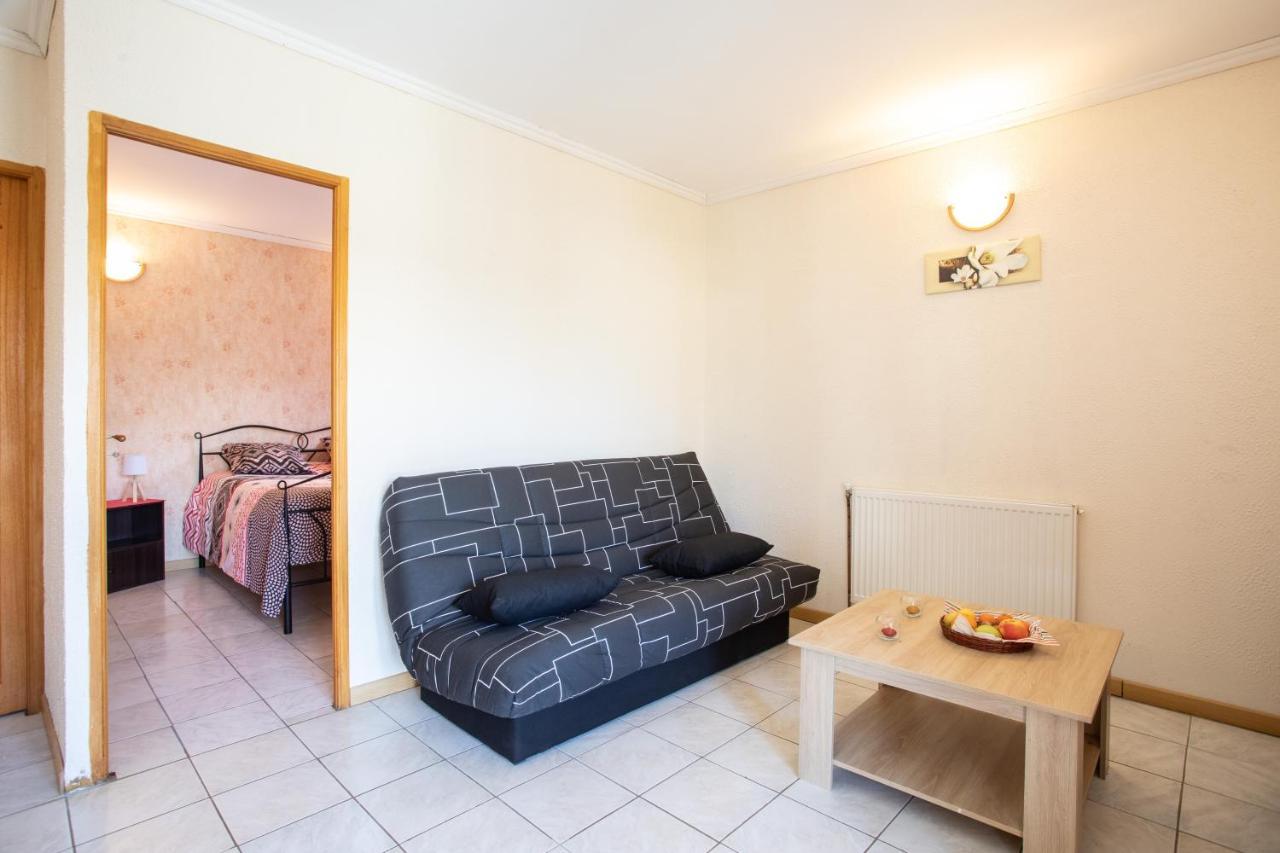 La Durance - 1 Chambre Terrasse Et Jardin Lägenhet Saint-André-dʼEmbrun Exteriör bild